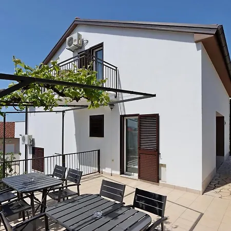 Vendégház Twin 2362a Selce